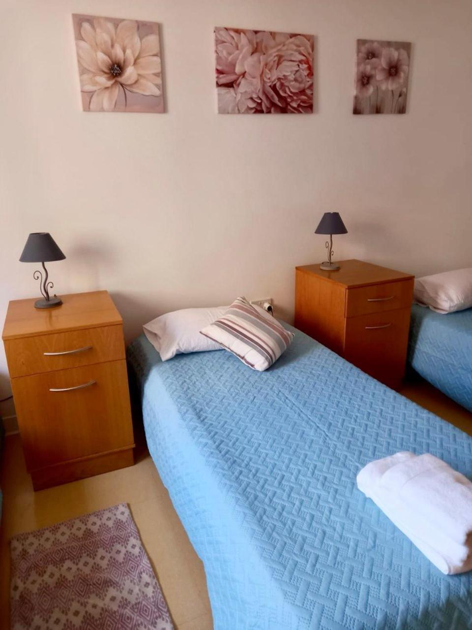Malta Crown Guesthouse San Ġiljan Buitenkant foto