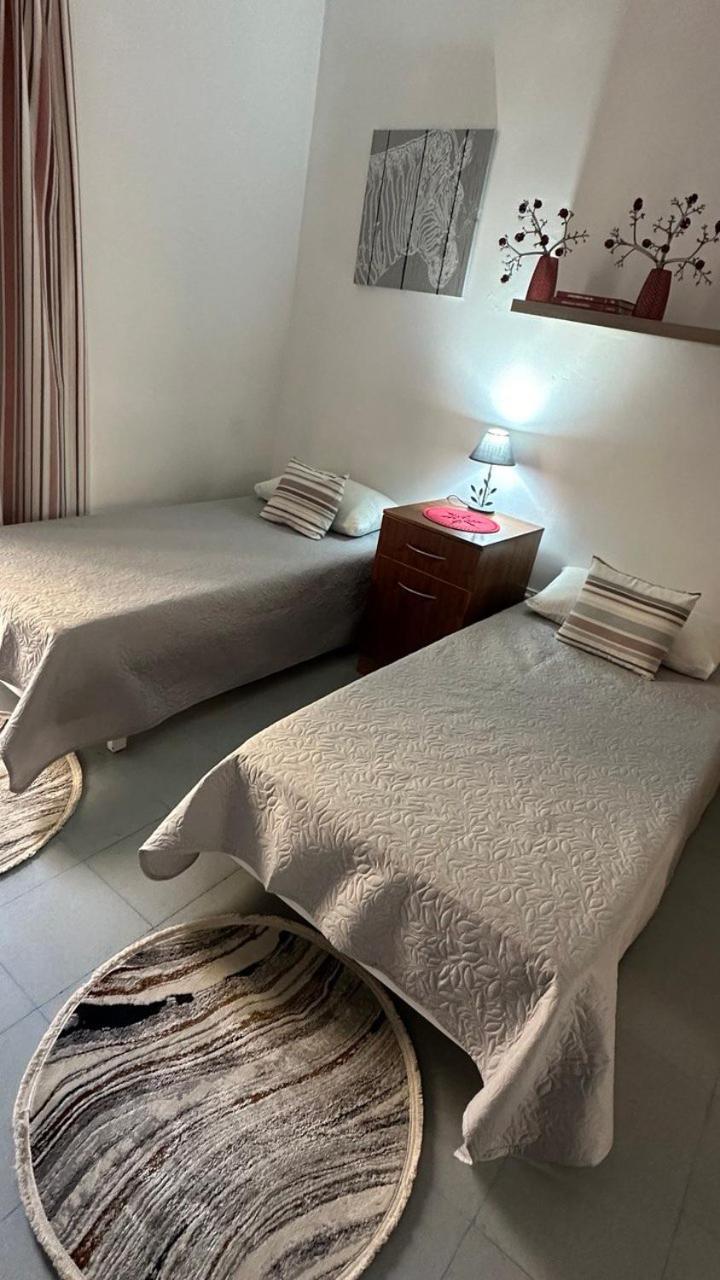 Malta Crown Guesthouse San Ġiljan Buitenkant foto