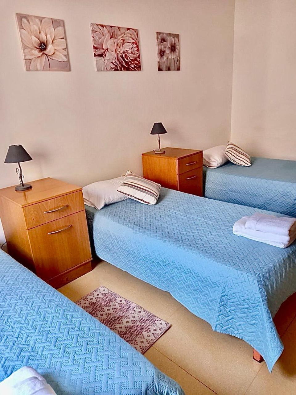 Malta Crown Guesthouse San Ġiljan Buitenkant foto